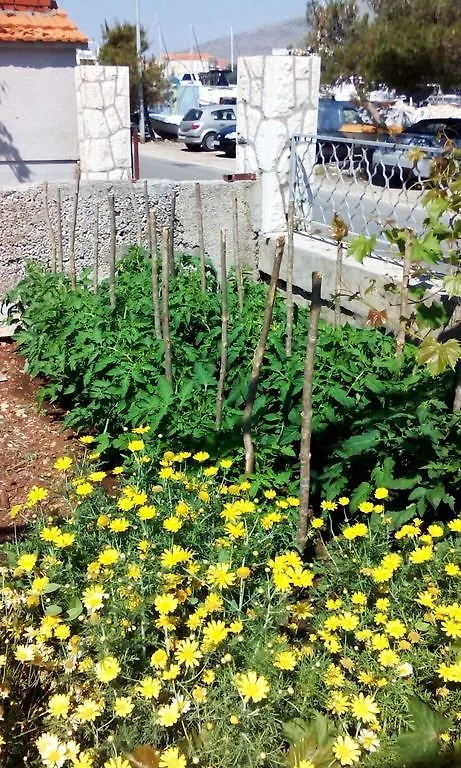Apartments Mise Trogir