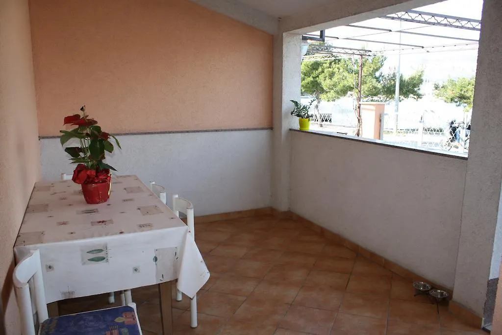 Apartments Mise Trogir 0*,  Kroatien