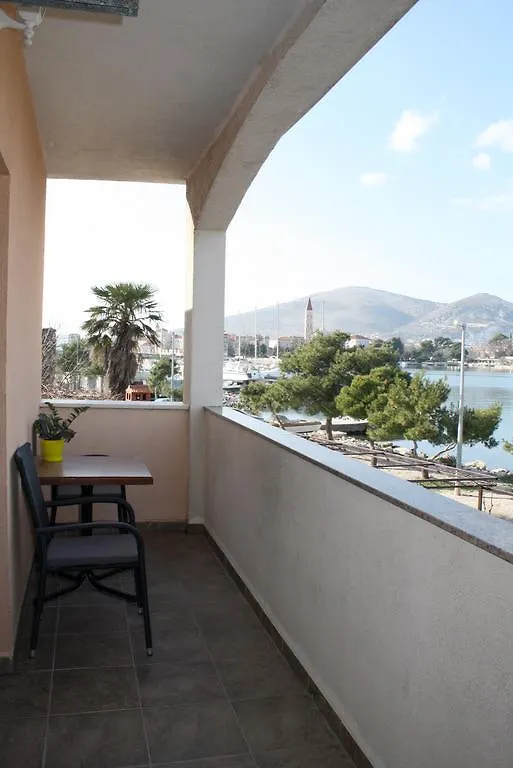 Apartments Mise Trogir 0*,  Croatia
