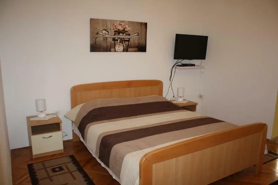 Apartments Mise Trogir